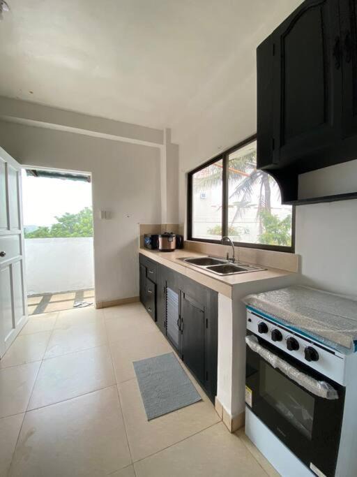 Photo of Kitchen in Manoc-Manoc