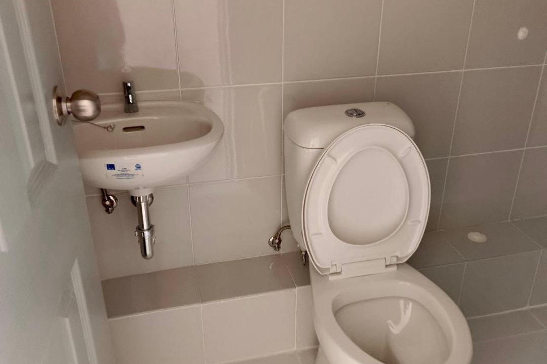 Photo of Bathroom in Commonwealth