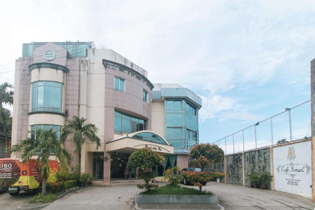 Photo of Buildings in Bacolod