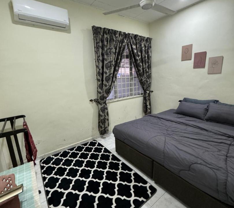 Photo of Bedroom in Klebang Kechil