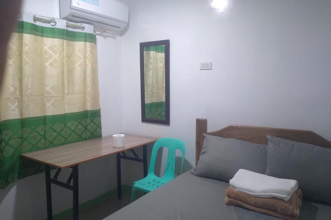 Photo of Bedroom in Catangnan