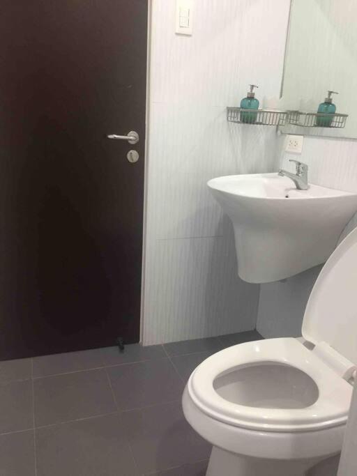Photo of Bathroom in Dasmarinas