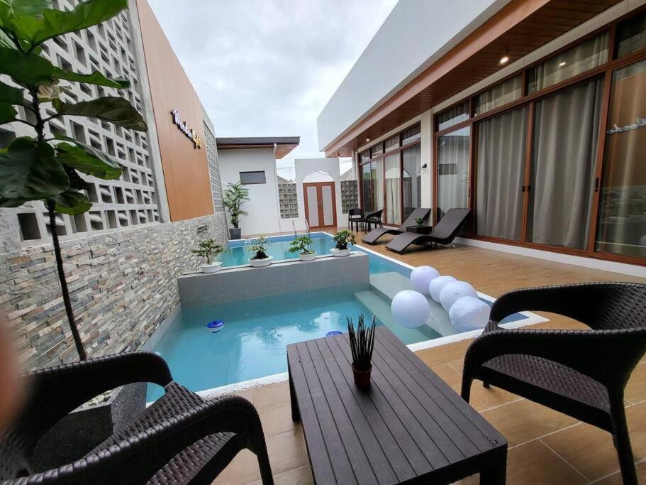 Photo of Patio Balcony in Bamban