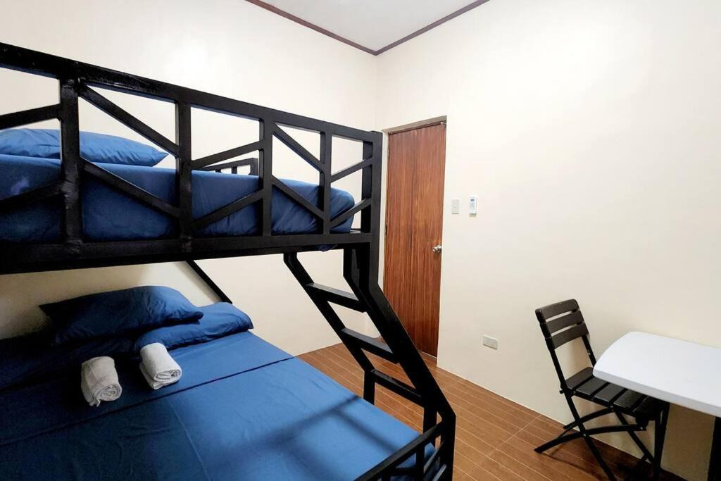 Photo of Bedroom in Poblacion