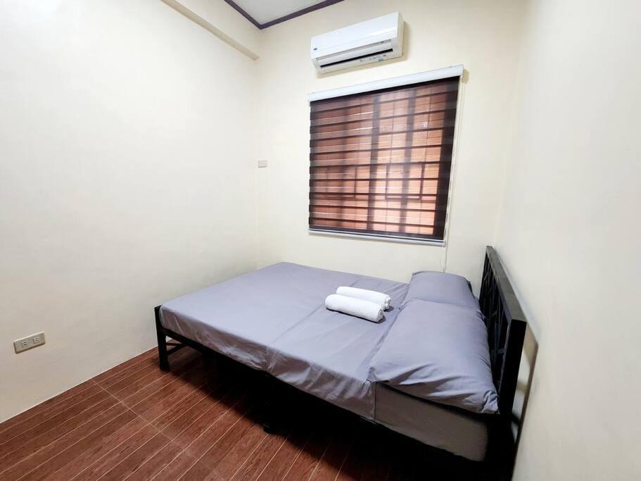 Photo of Bedroom in Poblacion