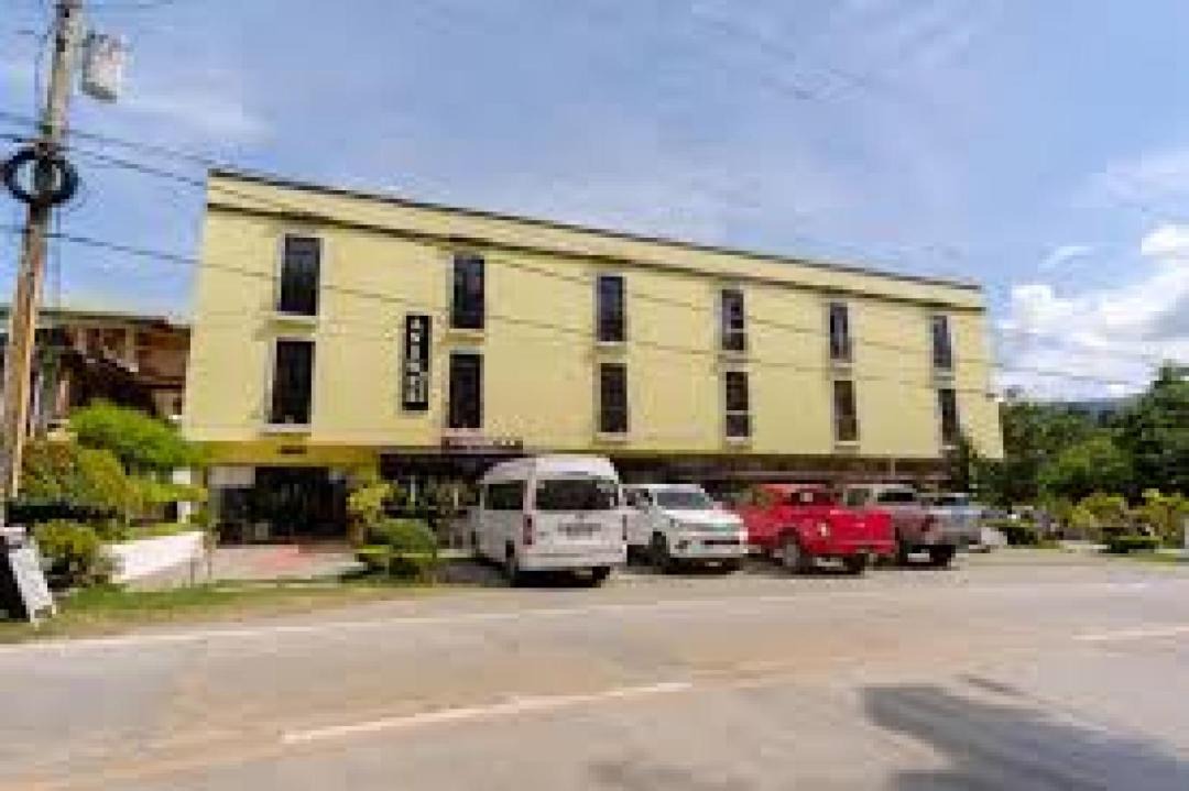 Photo of Buildings in Puerto Galera
