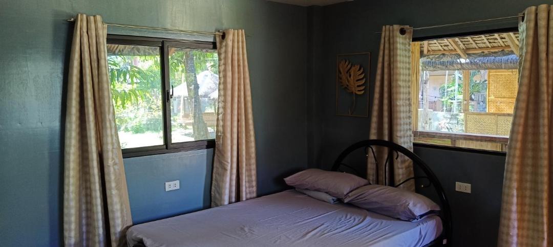 Photo of Bedroom in Puerto Galera