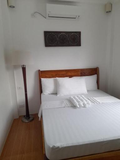 Photo of Bedroom in Manoc-Manoc
