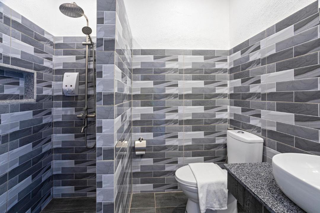 Photo of Bathroom in Boljoon