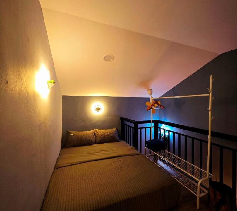 Photo of Bedroom in Taman Mount Austin