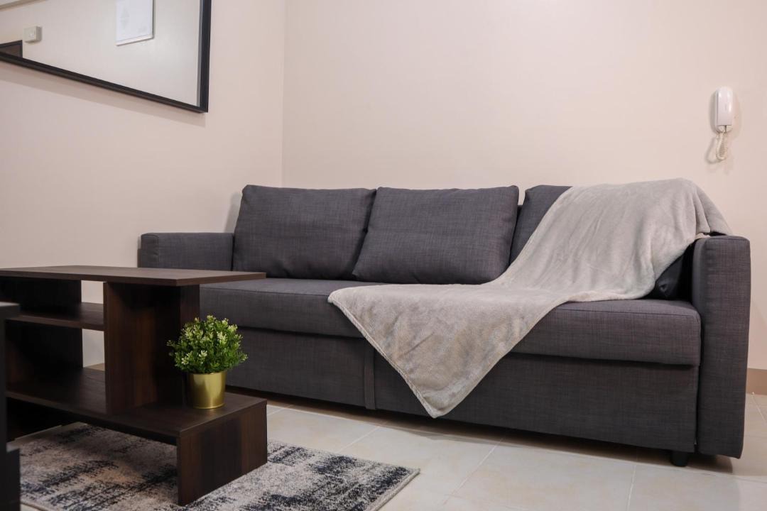 Photo of Livingroom in New Manila