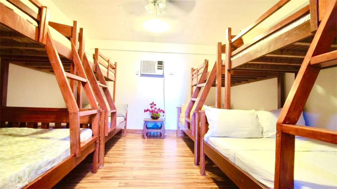 Photo of Bedroom in Real