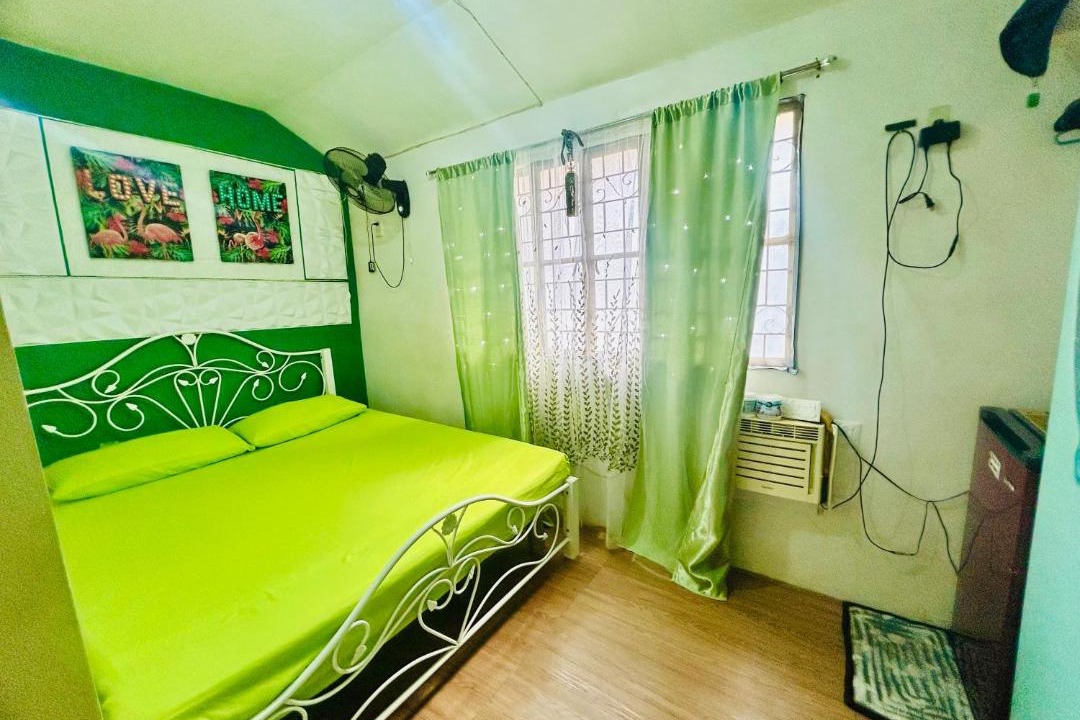 Photo of Bedroom in San Mateo