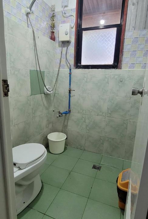 Photo of Bathroom in Basdiot