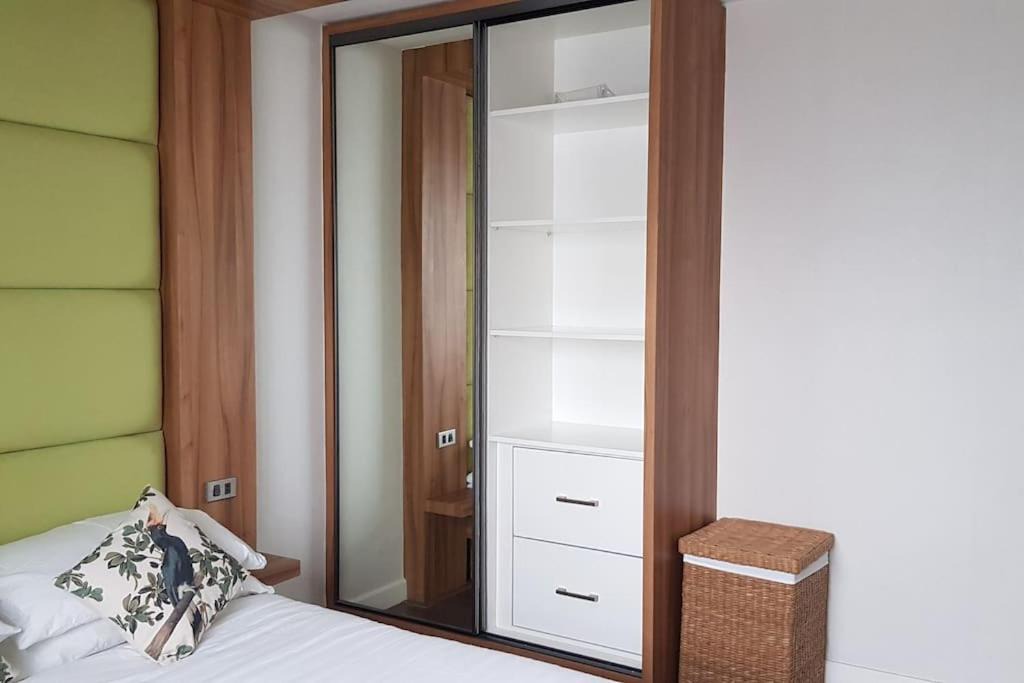 Photo of Bedroom in Wack-Wack Greenhills