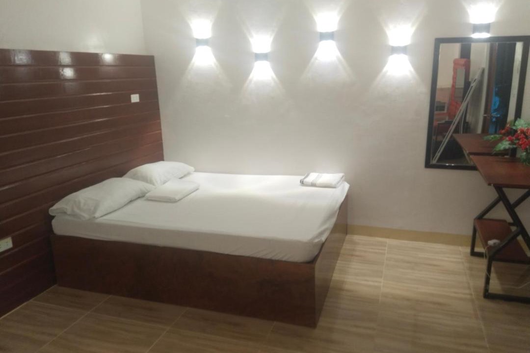 Photo of Bedroom in Tigaon