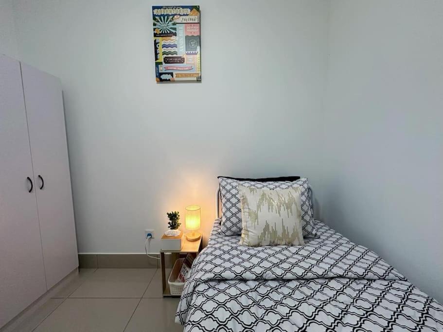 Photo of Bedroom in Salak South