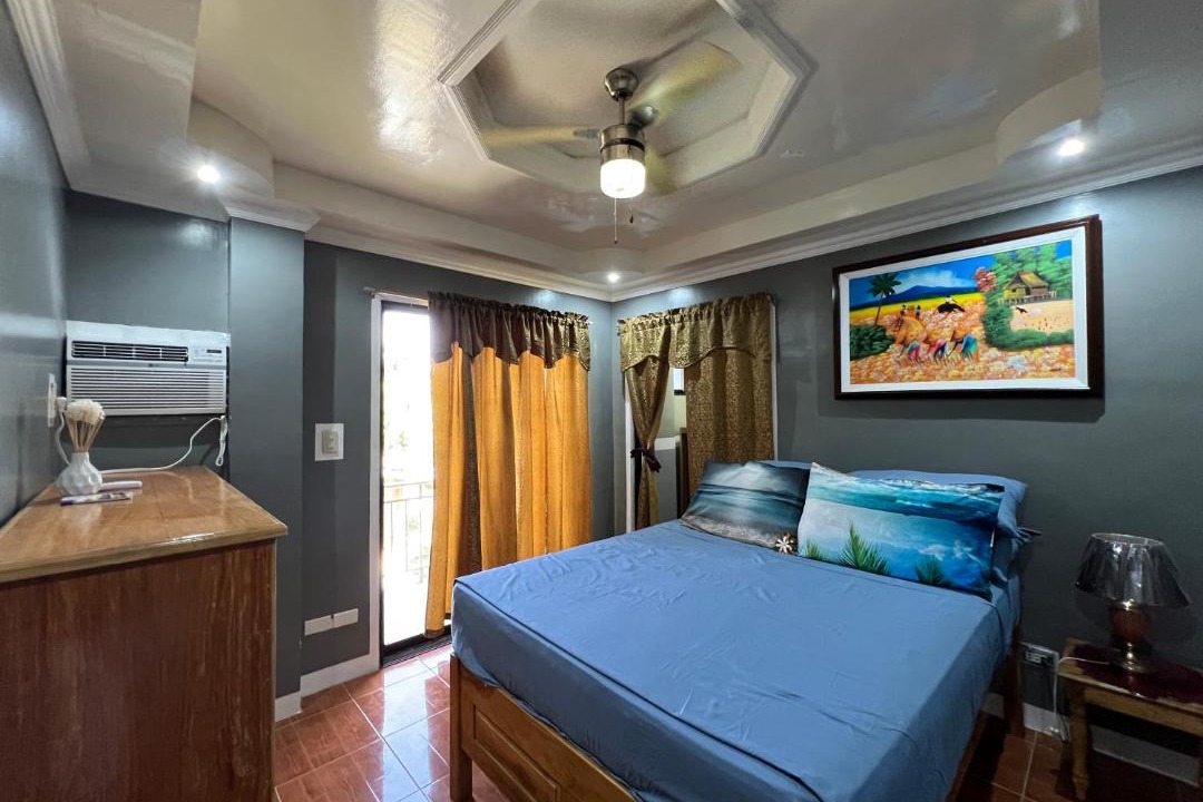 Photo of Bedroom in Lila
