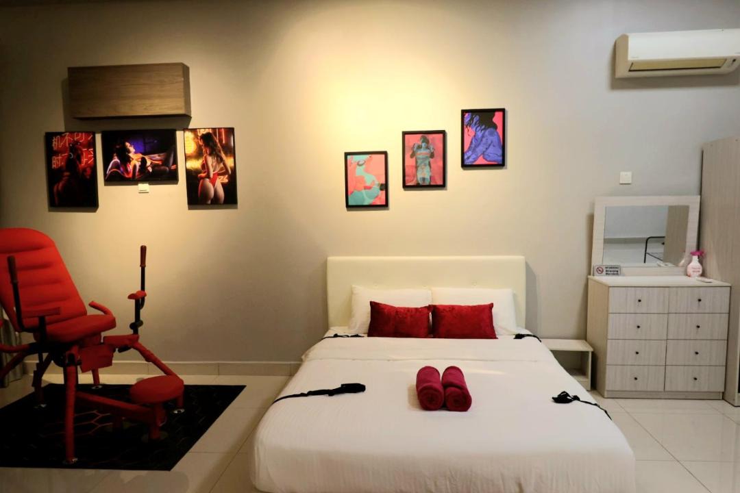 Photo of Bedroom in Taman Mount Austin