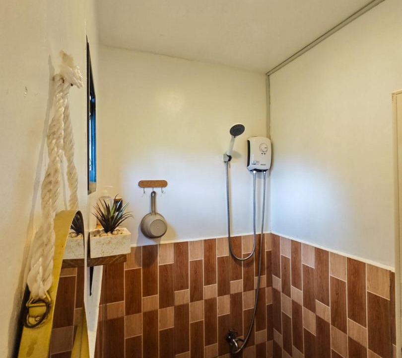 Photo of Bathroom in Malilipot
