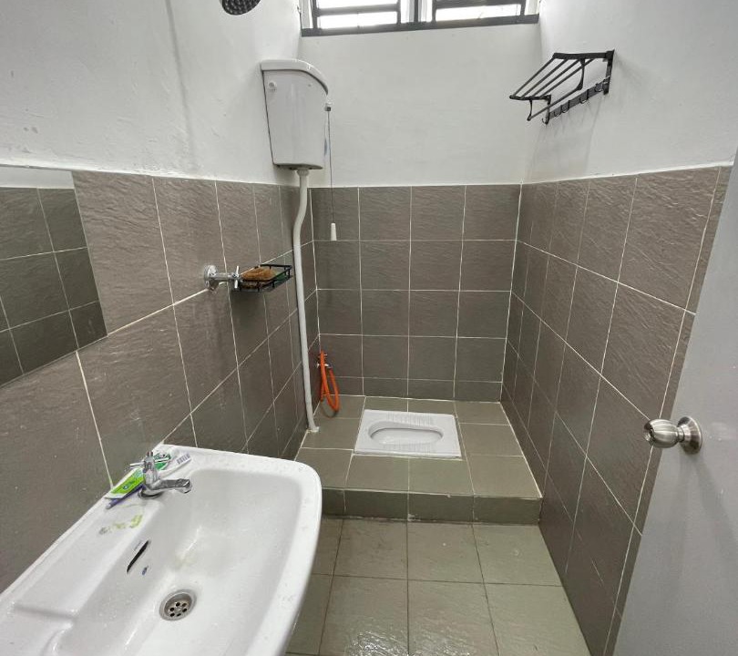 Photo of Bathroom in Padang Saujana