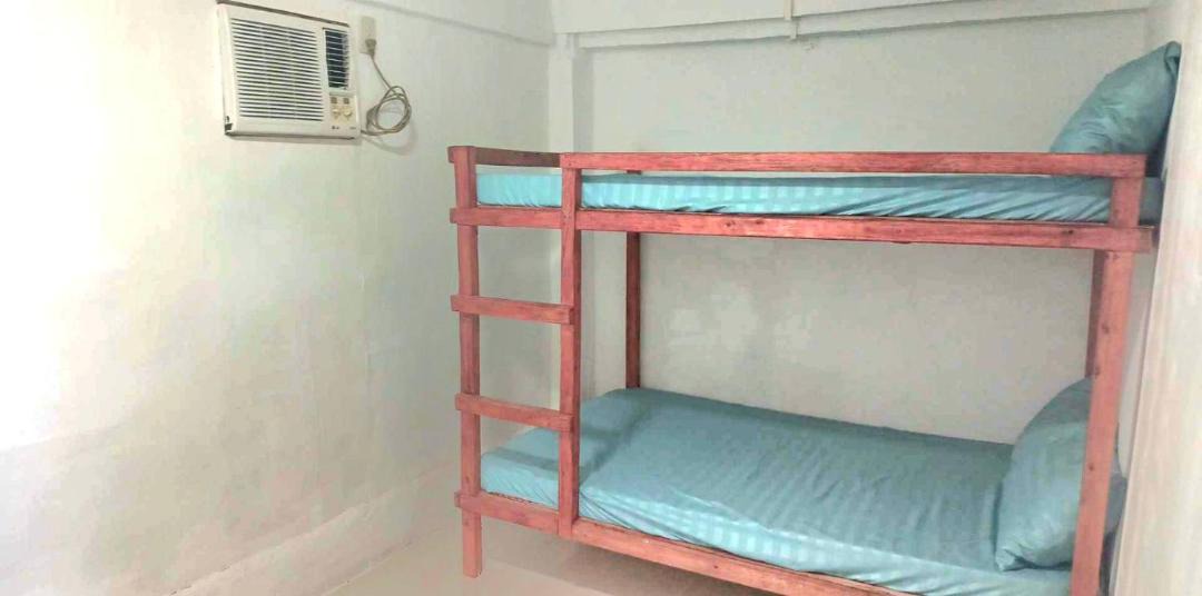 Photo of Bedroom in Tingloy