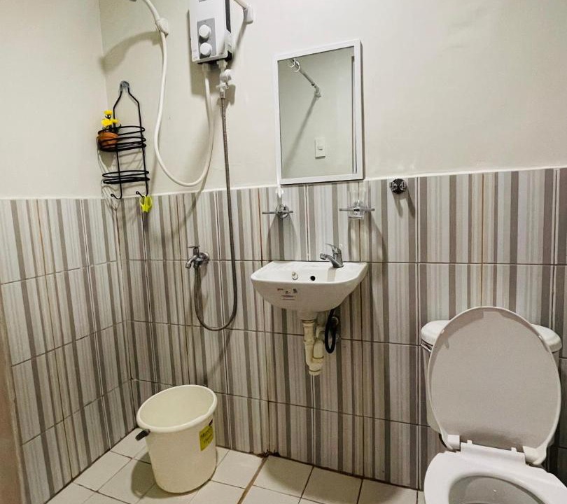 Photo of Bathroom in San Fernando