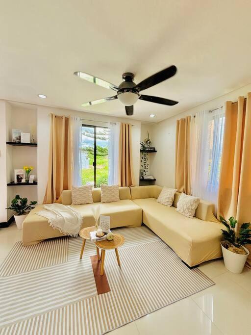 Photo of Livingroom in Amadeo