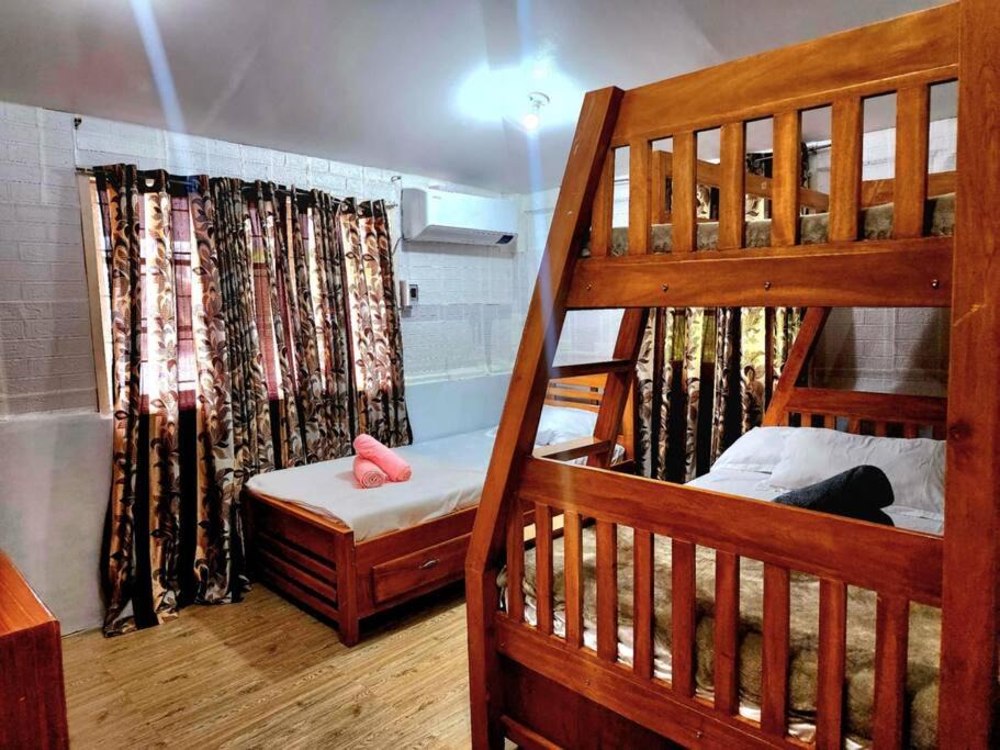 Photo of Bedroom in Aringay