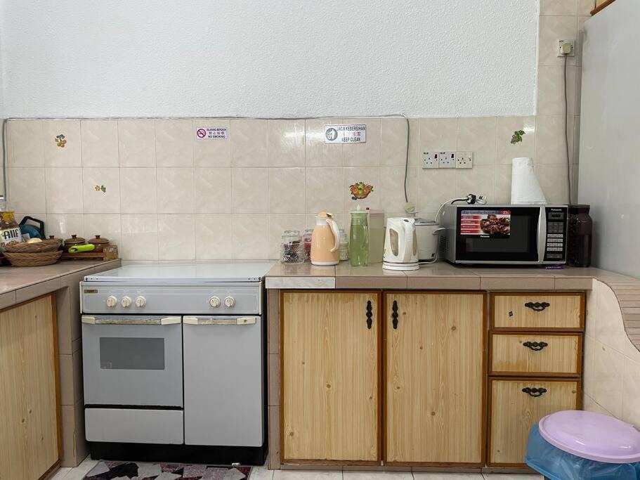 Photo of Kitchen in Bukit Kecil