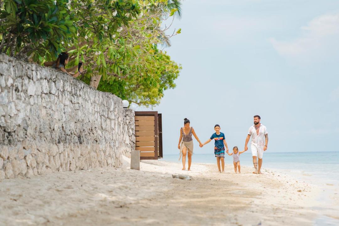 Photo of Others in Moalboal
