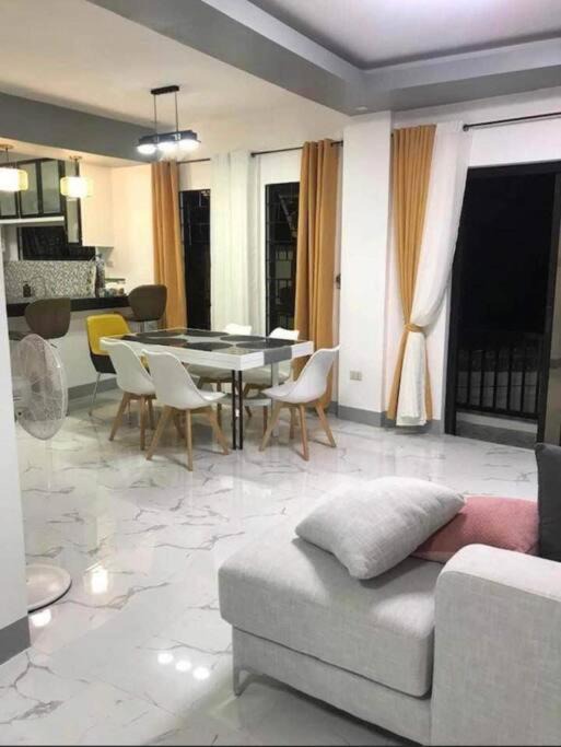 Photo of Livingroom in Anilao