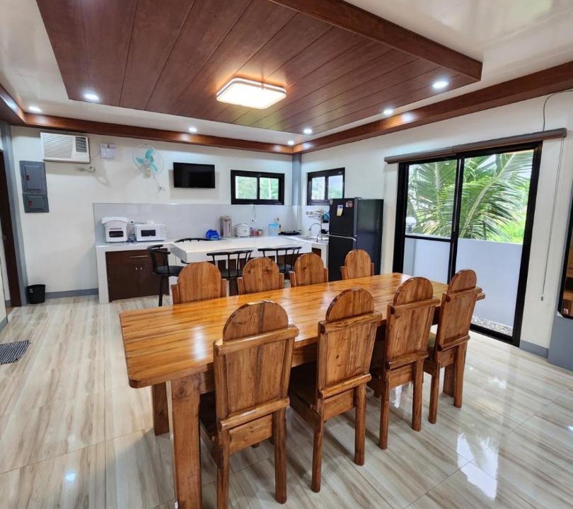Photo of Livingroom in Puerto Galera