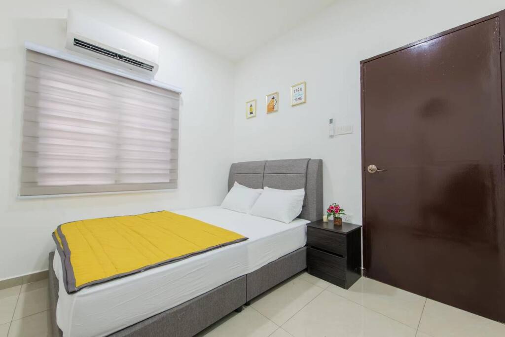 Photo of Bedroom in Taman Kota Laksamana