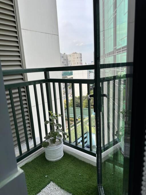 Photo of Patio Balcony in Loyola Heights