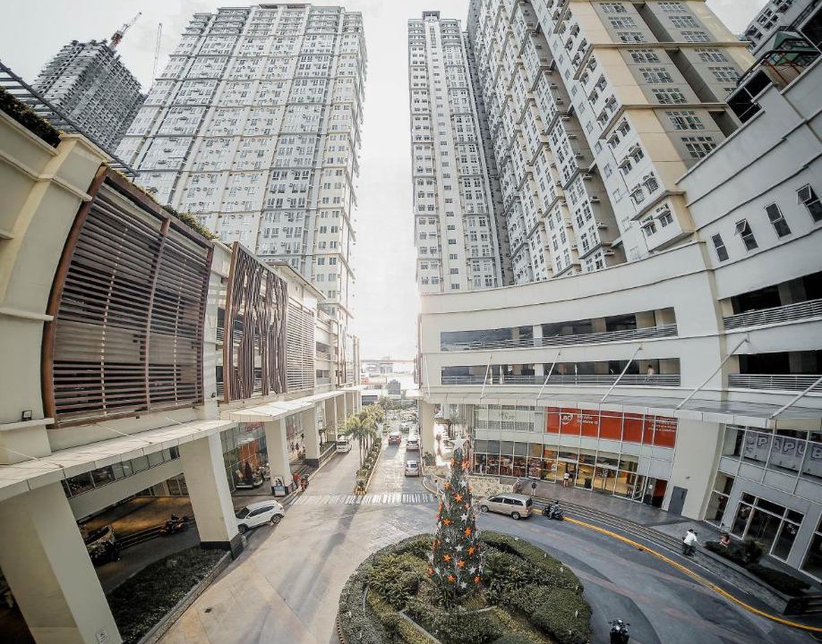 Photo of Buildings in San Lorenzo