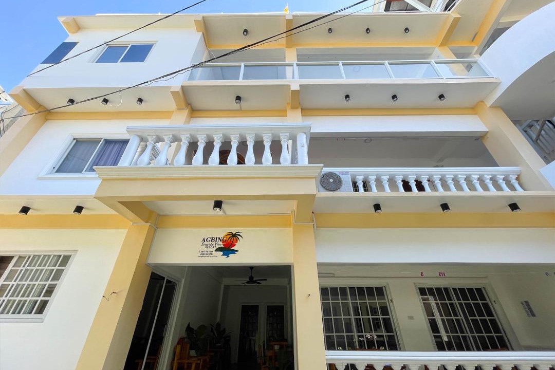Photo of Buildings in Puerto Galera