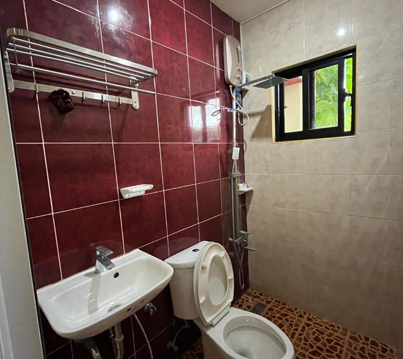 Photo of Bathroom in Larena
