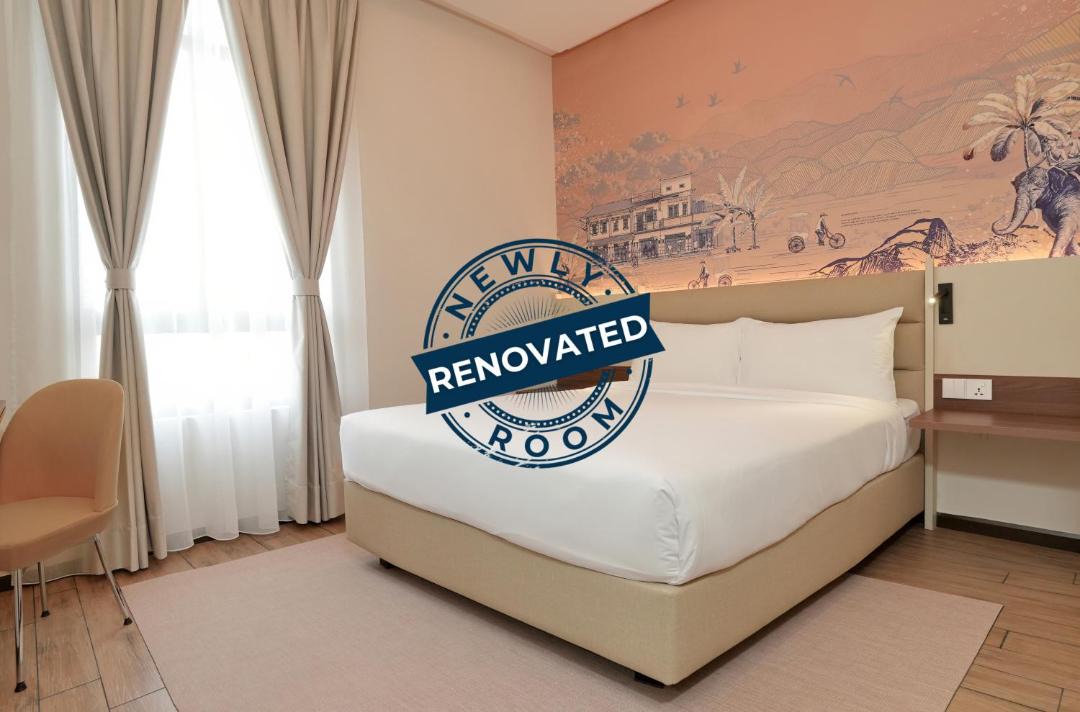 Photo of Bedroom in Taman Istana