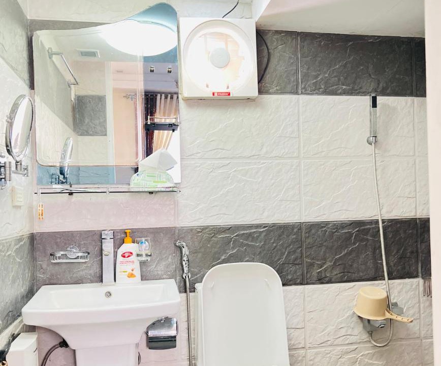 Photo of Bathroom in Cabanatuan