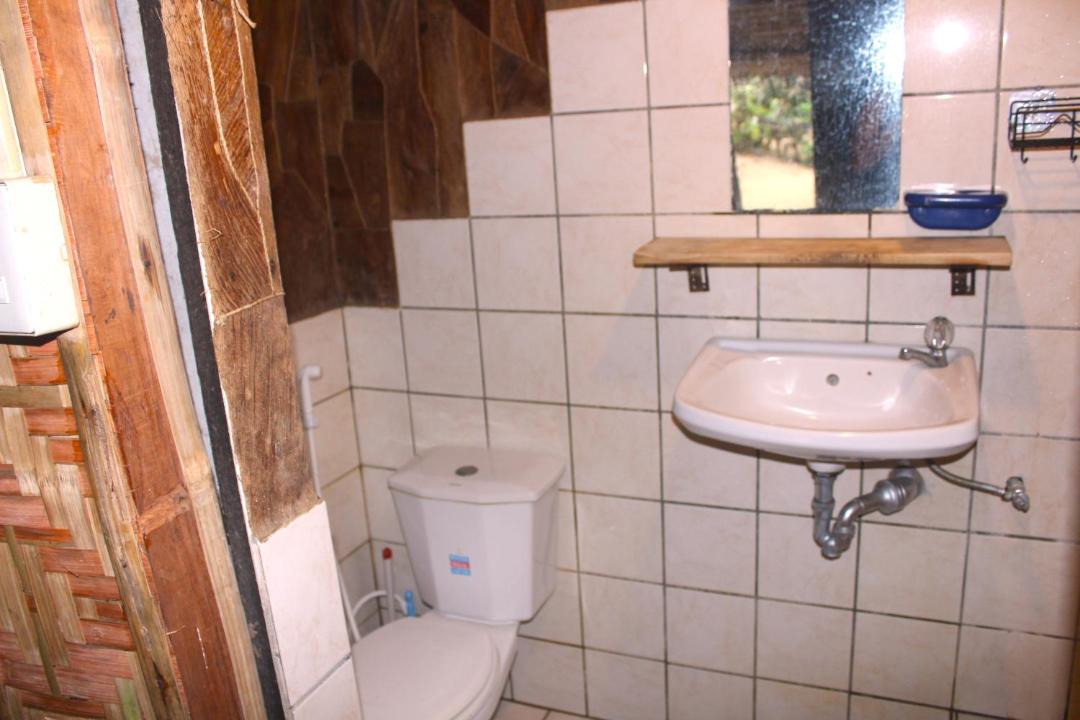 Photo of Bathroom in Sipalay