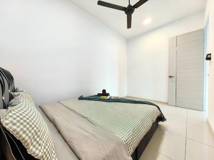 Photo of Bedroom in Medini