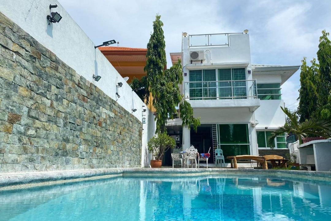 Photo of Outdoor in San Fernando