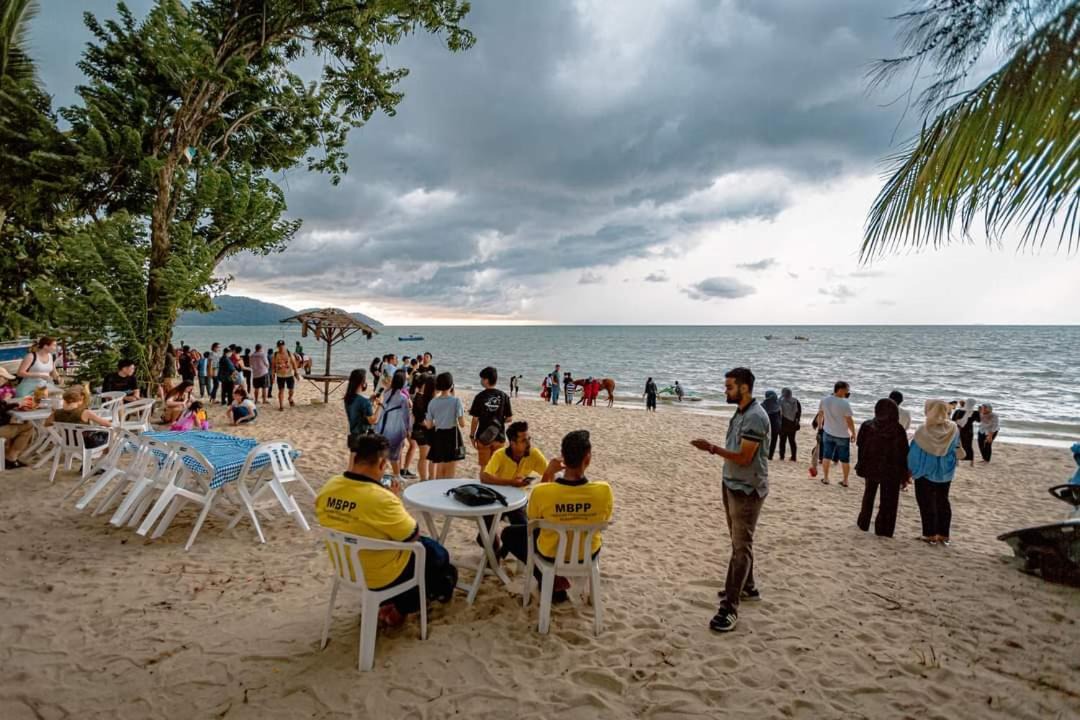 Photo of Others in Batu Ferringhi