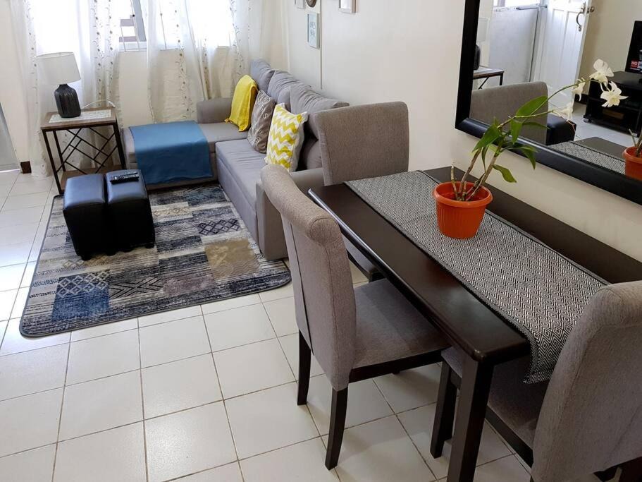 Photo of Livingroom in Mabalacat City