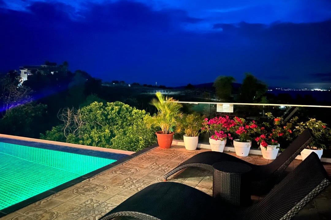 Photo of Patio Balcony in Puerto Galera