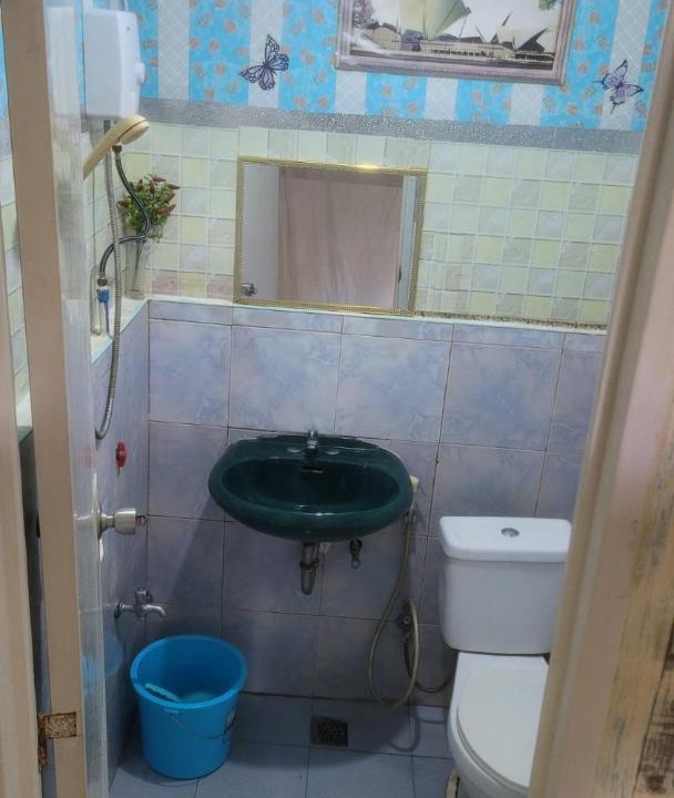 Photo of Bathroom in Basdiot