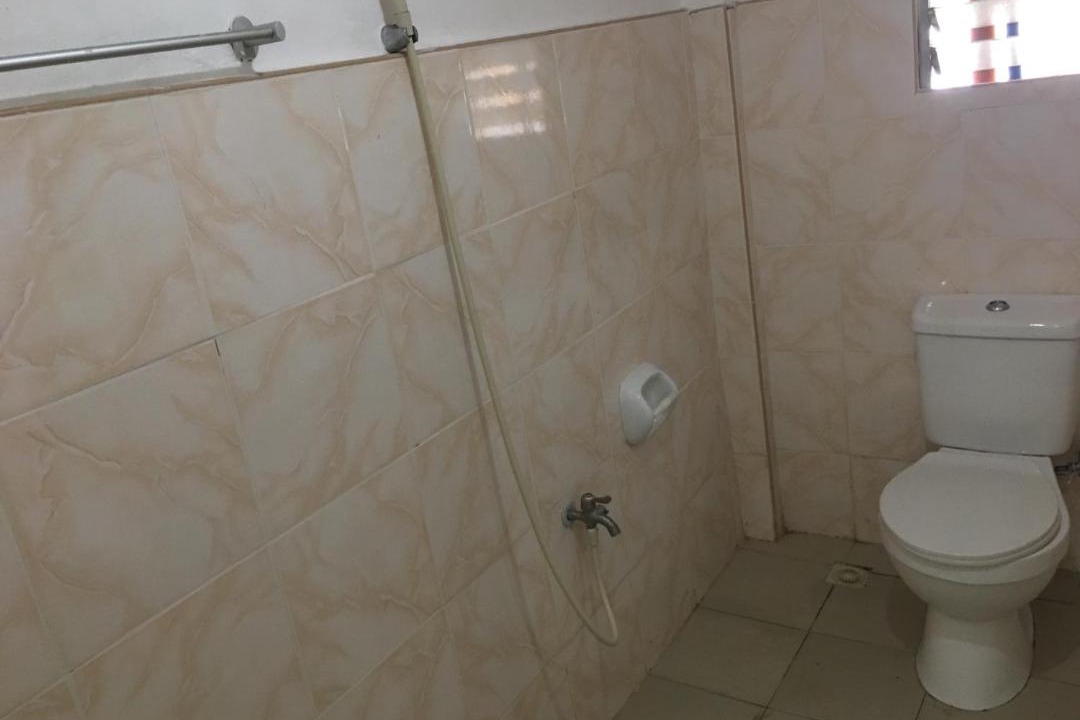 Photo of Bathroom in Poro
