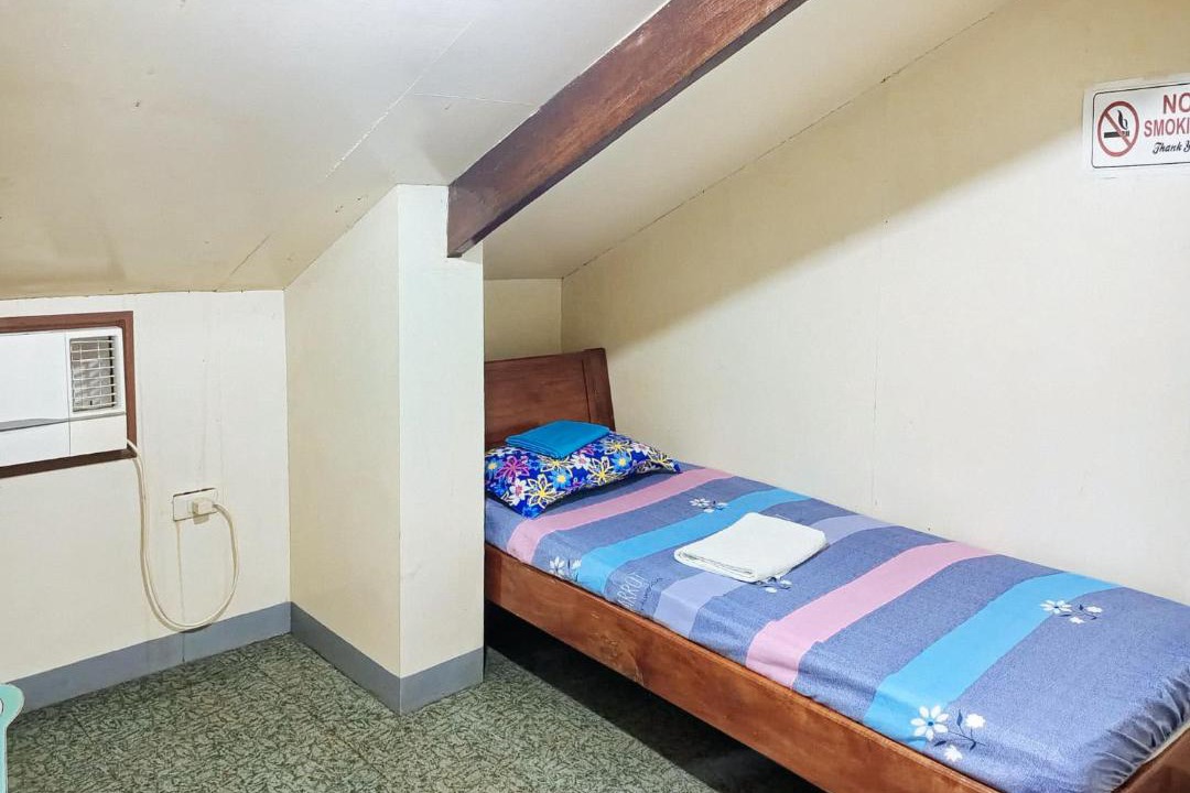 Photo of Bedroom in Tubajon