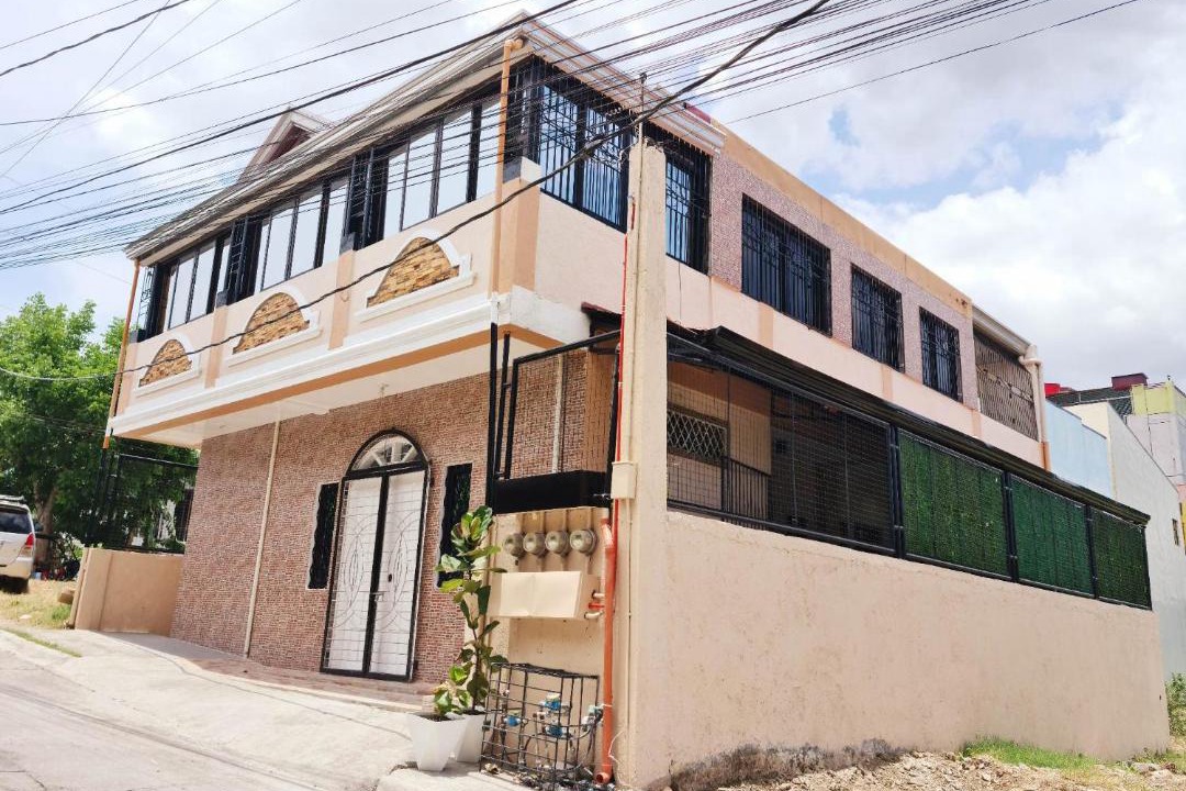 Photo of Buildings in Pallocan